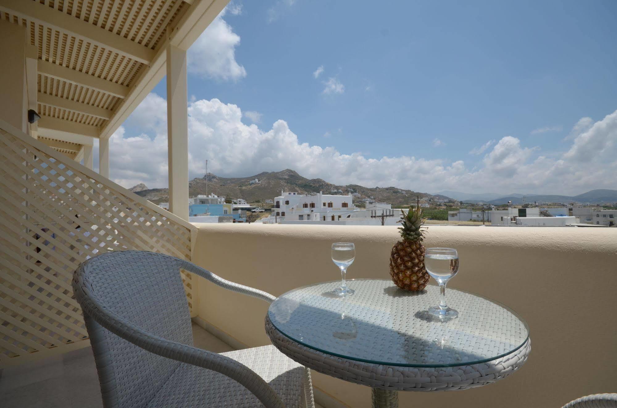 Margo Studios Naxos City Eksteriør bilde